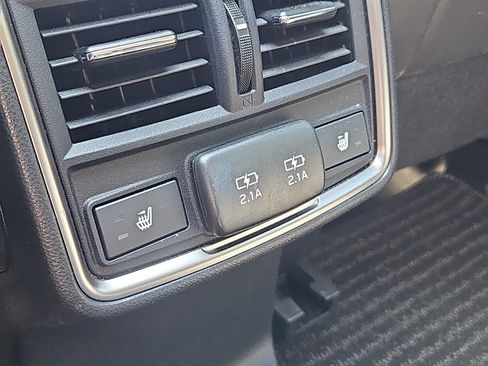 Certified 2023 Subaru Forester Touring AWD/4WD image 15