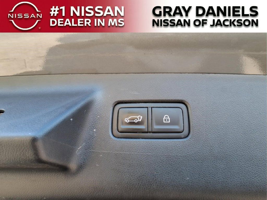 Used 2024 Hyundai Santa Fe SEL AWD/4WD image 9