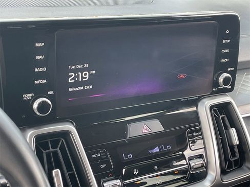 Certified 2022 Kia Sorento S image 24
