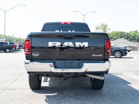 Used 2025 RAM 2500 Tradesman AWD/4WD image 4