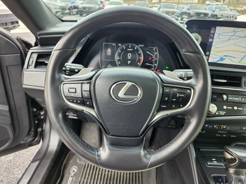 Used 2022 Lexus ES 250 w/ Premium Package image 29