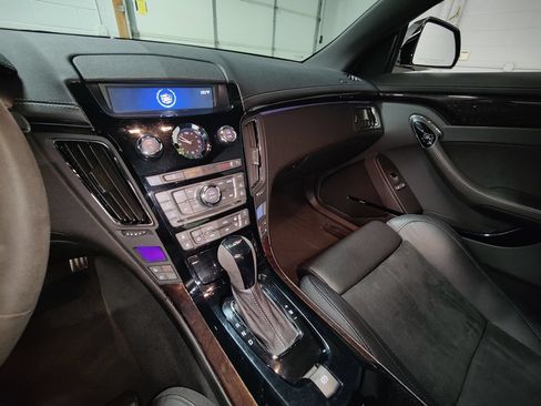 Used 2011 Cadillac CTS V w/ Wood Trim Package RWD image 35