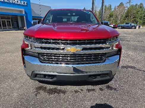 Used 2021 Chevrolet Silverado 1500 LT AWD/4WD image 2