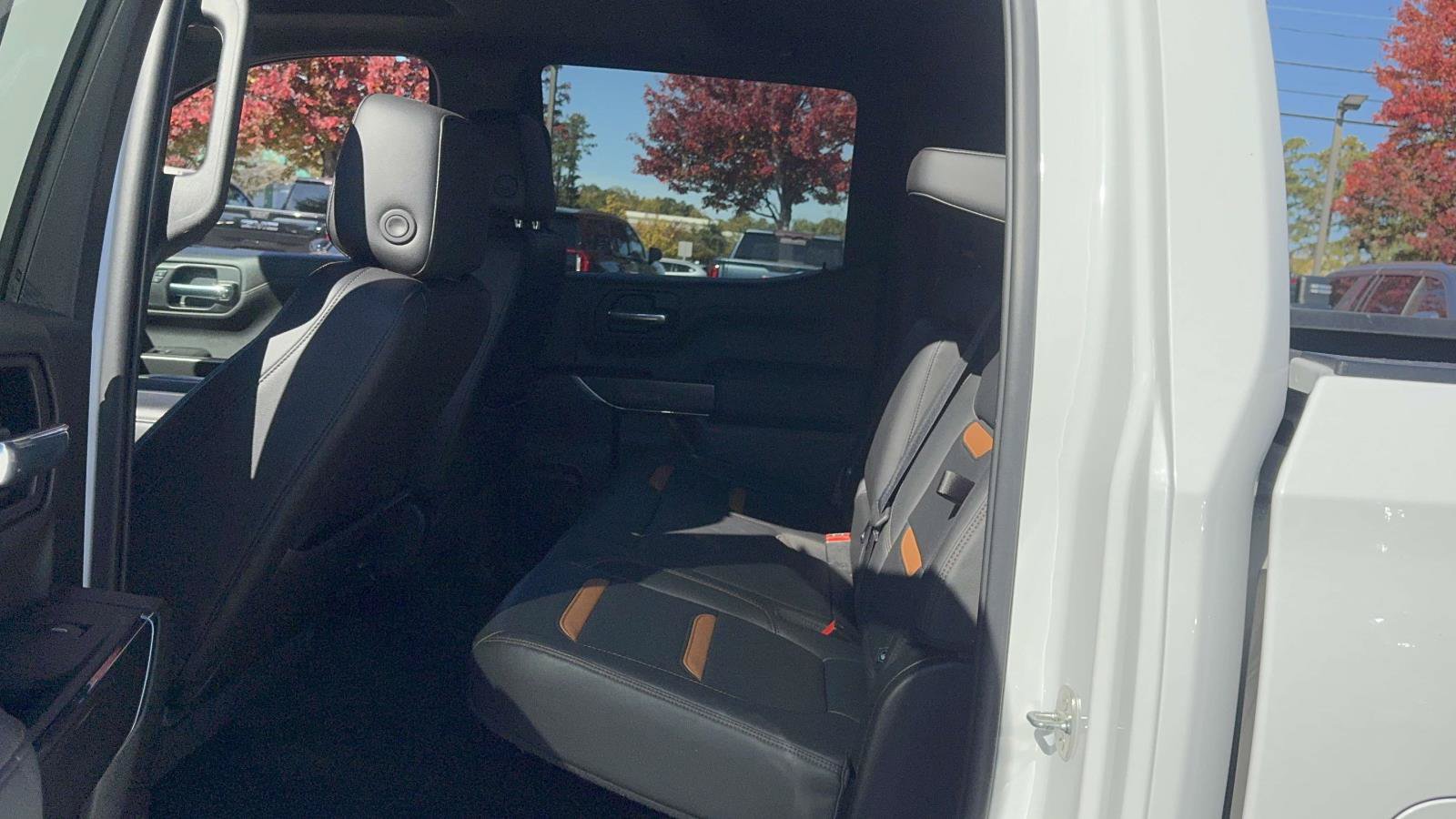 Used 2020 GMC Sierra 1500 AT4 w/ AT4 Premium Package AWD/4WD image 19