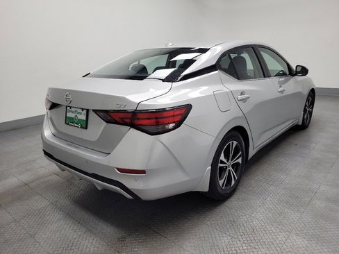 Used 2021 Nissan Sentra SV image 9