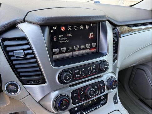 Used 2016 GMC Yukon Denali w/ Open Road Package AWD/4WD image 17
