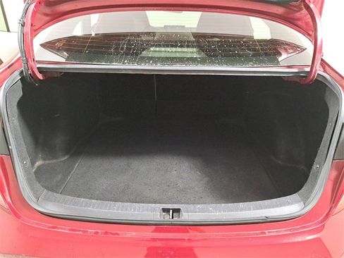 Used 2022 Toyota Corolla LE image 10