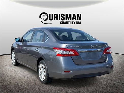 Used 2015 Nissan Sentra S image 4
