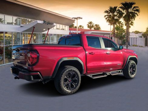 Used 2024 GMC Canyon Elevation w/ Convenience Package image 3