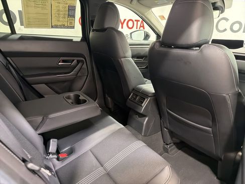 Used 2025 MAZDA CX-50 AWD 2.5 S w/ Preferred Package image 14
