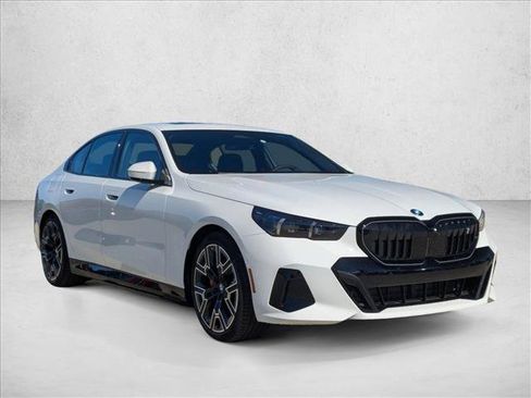 Used 2026 BMW i5 M60 w/ M Sport Package RWD image 7