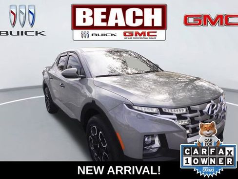 Used 2023 Hyundai Santa Cruz SE image 1