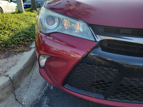 Used 2017 Toyota Camry SE FWD image 8