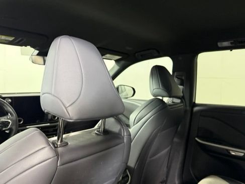 Used 2026 Lexus TX 500h AWD w/ Technology Package image 26