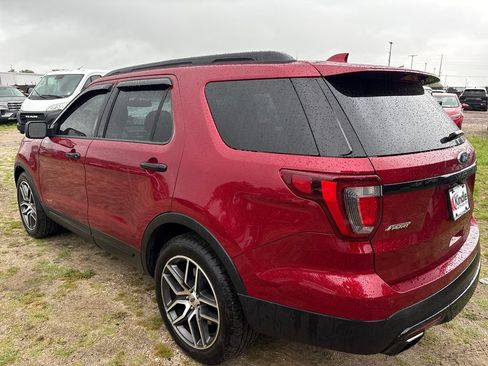 Used 2017 Ford Explorer Sport w/ Equipment Group 401A AWD/4WD image 17