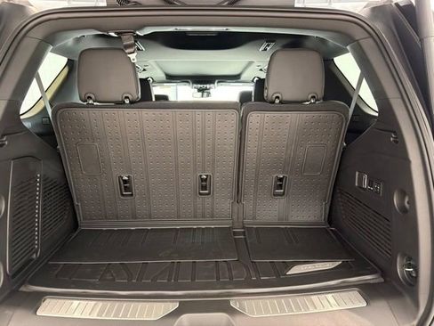 New 2026 Chevrolet Tahoe Premier w/ Sun And Tow Package AWD/4WD image 6