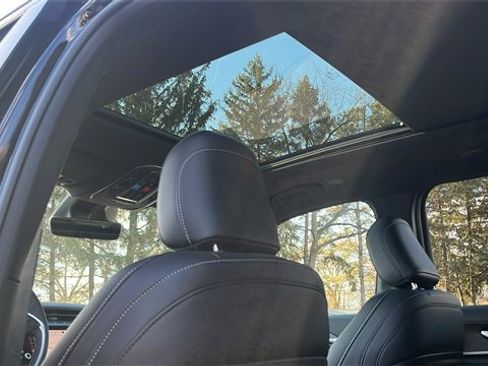 New 2026 Jeep Grand Cherokee Limited w/ Limited Altitude Package image 42