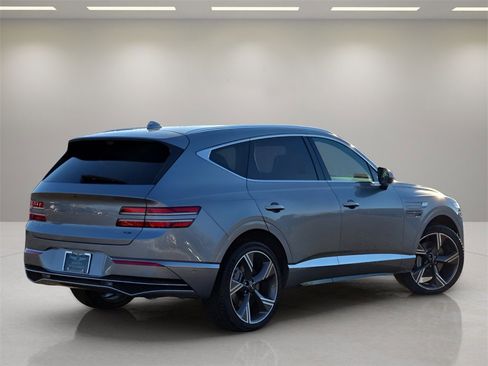 New 2025 Genesis GV80 3.5T Prestige image 6