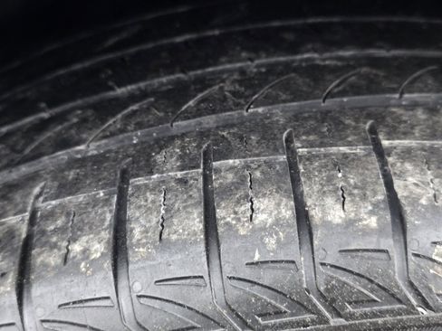 Used 2021 Honda CR-V Touring image 11