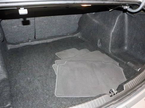 Used 2024 Chevrolet Malibu LT image 15