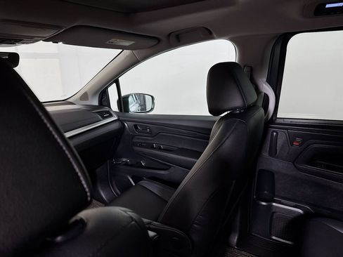 Used 2023 Honda Odyssey EX-L image 21