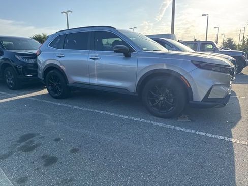 Used 2023 Honda CR-V Sport image 16
