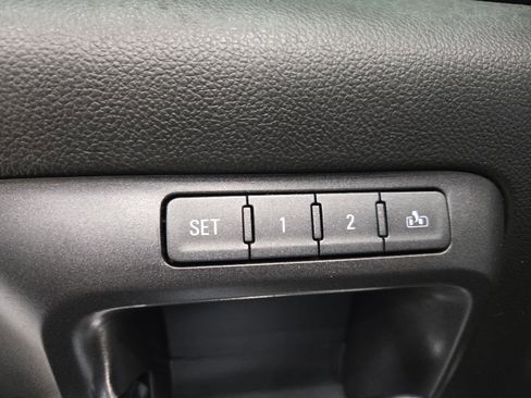 Used 2018 GMC Sierra 1500 SLT image 23