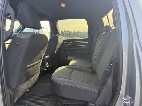 Used 2022 RAM 2500 Big Horn w/ Level C Equiment Group image 11