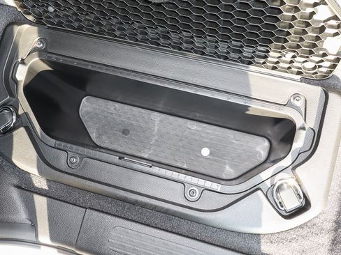 New 2026 RAM 1500 Express AWD/4WD image 18