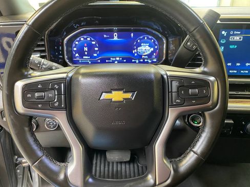 Used 2025 Chevrolet Silverado 2500 LT w/ Convenience Package AWD/4WD image 32