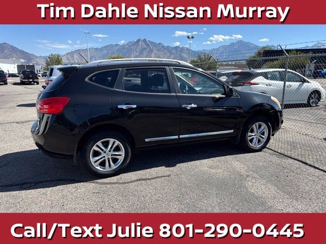 Used 2013 Nissan Rogue SV w/ Premium Pkg AWD/4WD image 16