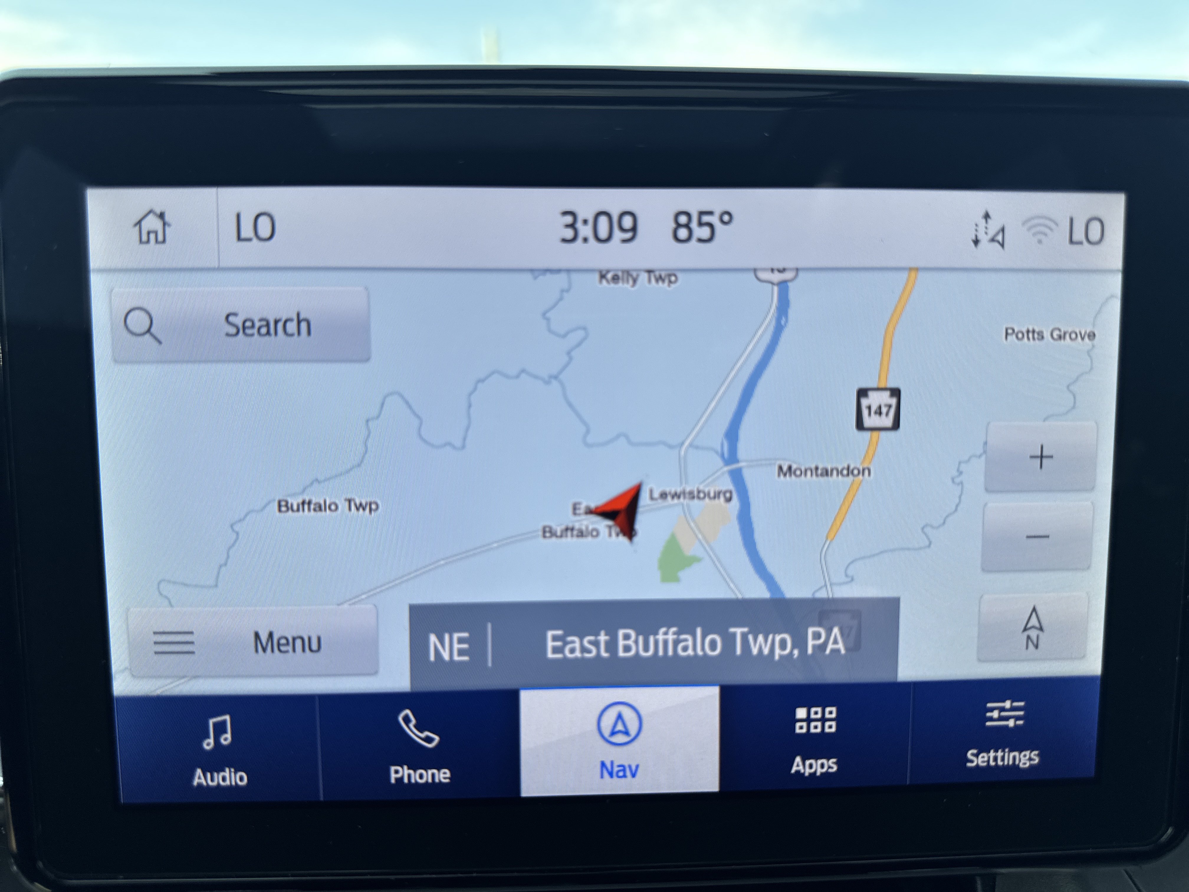 Used 2024 Ford Explorer XLT w/ Equipment Group 202A AWD/4WD image 28
