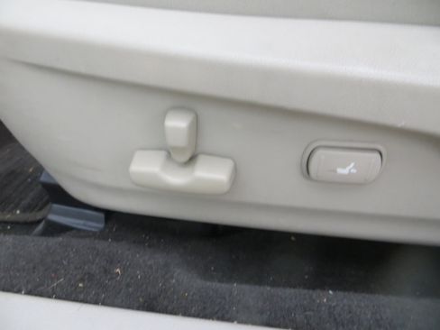 Used 2011 Subaru Legacy 2.5i Premium image 20