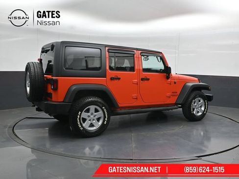 Used 2015 Jeep Wrangler Unlimited Sport w/ Quick Order Package 24S AWD/4WD image 2
