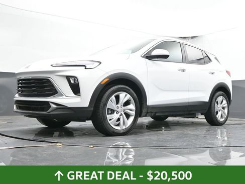 Used 2025 Buick Encore GX Preferred image 48