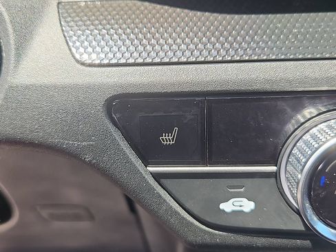 Used 2025 Honda CR-V EX image 17