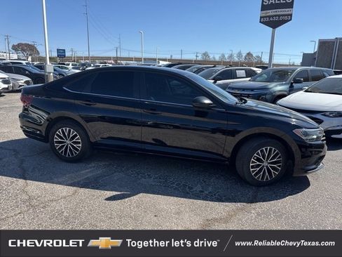 Used 2019 Volkswagen Jetta SE image 7