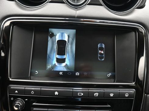 Used 2016 Jaguar XJ L Portfolio AWD/4WD image 20