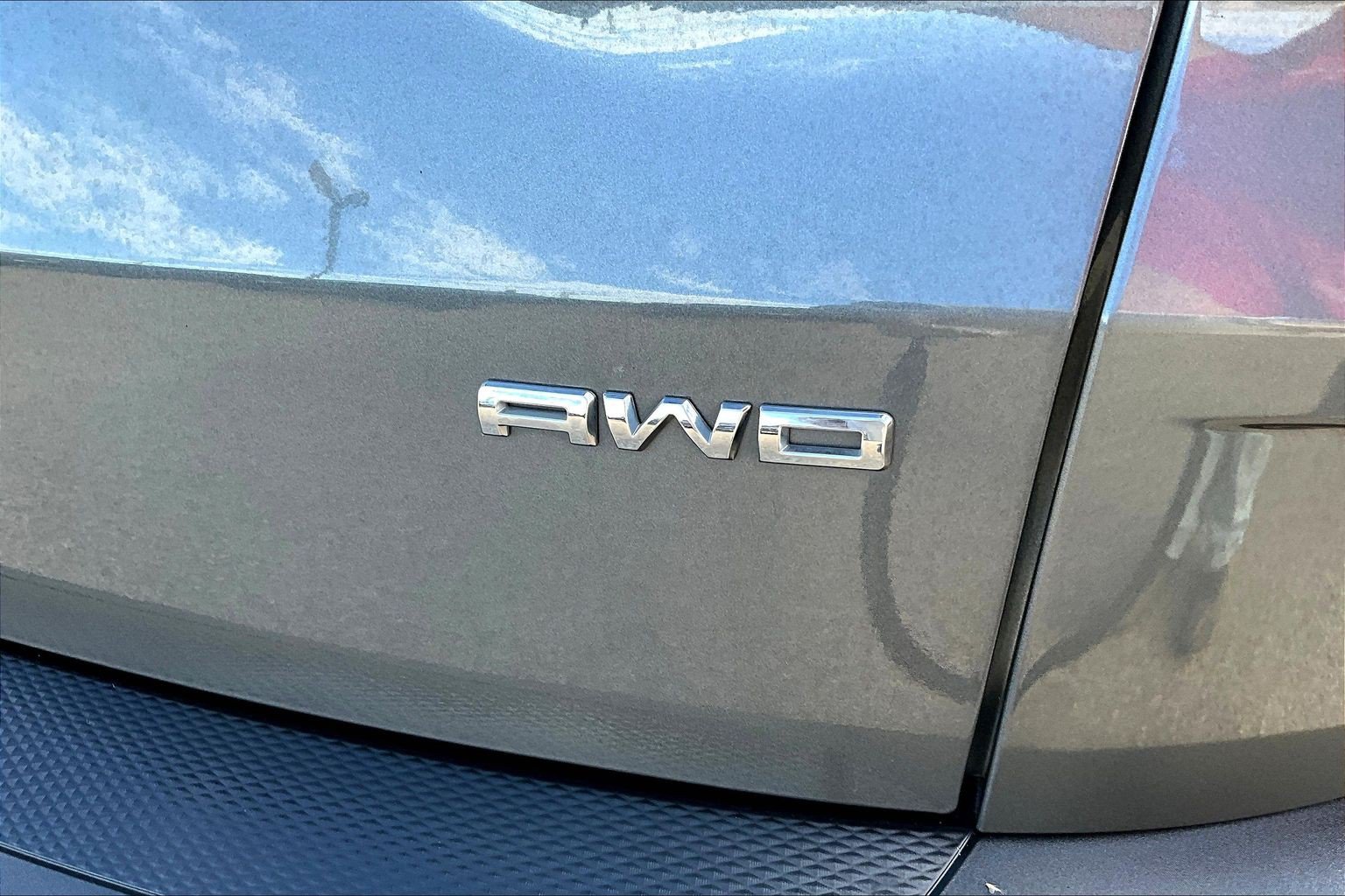 Used 2025 Ford Escape ST-Line Select AWD/4WD image 25