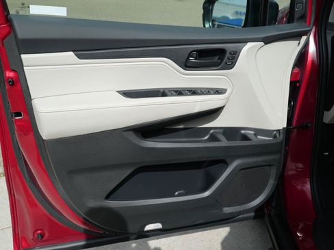 New 2026 Honda Odyssey EX-L image 13