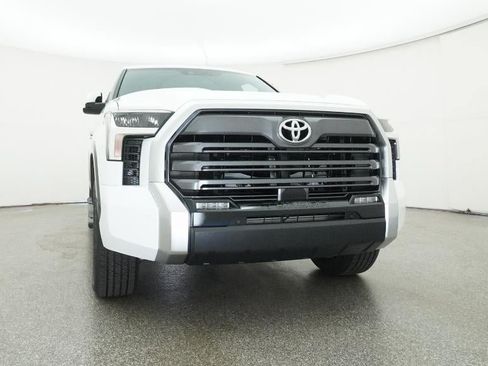 New 2026 Toyota Tundra Limited AWD/4WD image 30