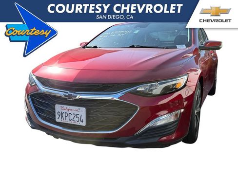 Used 2024 Chevrolet Malibu RS FWD image 1