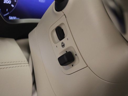 Used 2024 Mercedes-Benz SL 43 AMG image 24