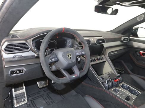 Used 2024 Lamborghini Urus Performante image 48