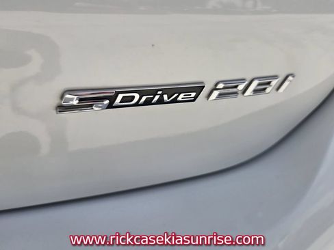 Used 2021 BMW X1 sDrive28i w/ Convenience Package FWD image 17
