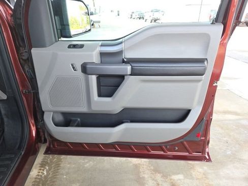 Used 2017 Ford F150 XLT w/ XTR Package image 44