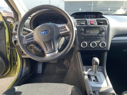 Used 2014 Subaru Crosstrek 2.0i Premium AWD/4WD image 26