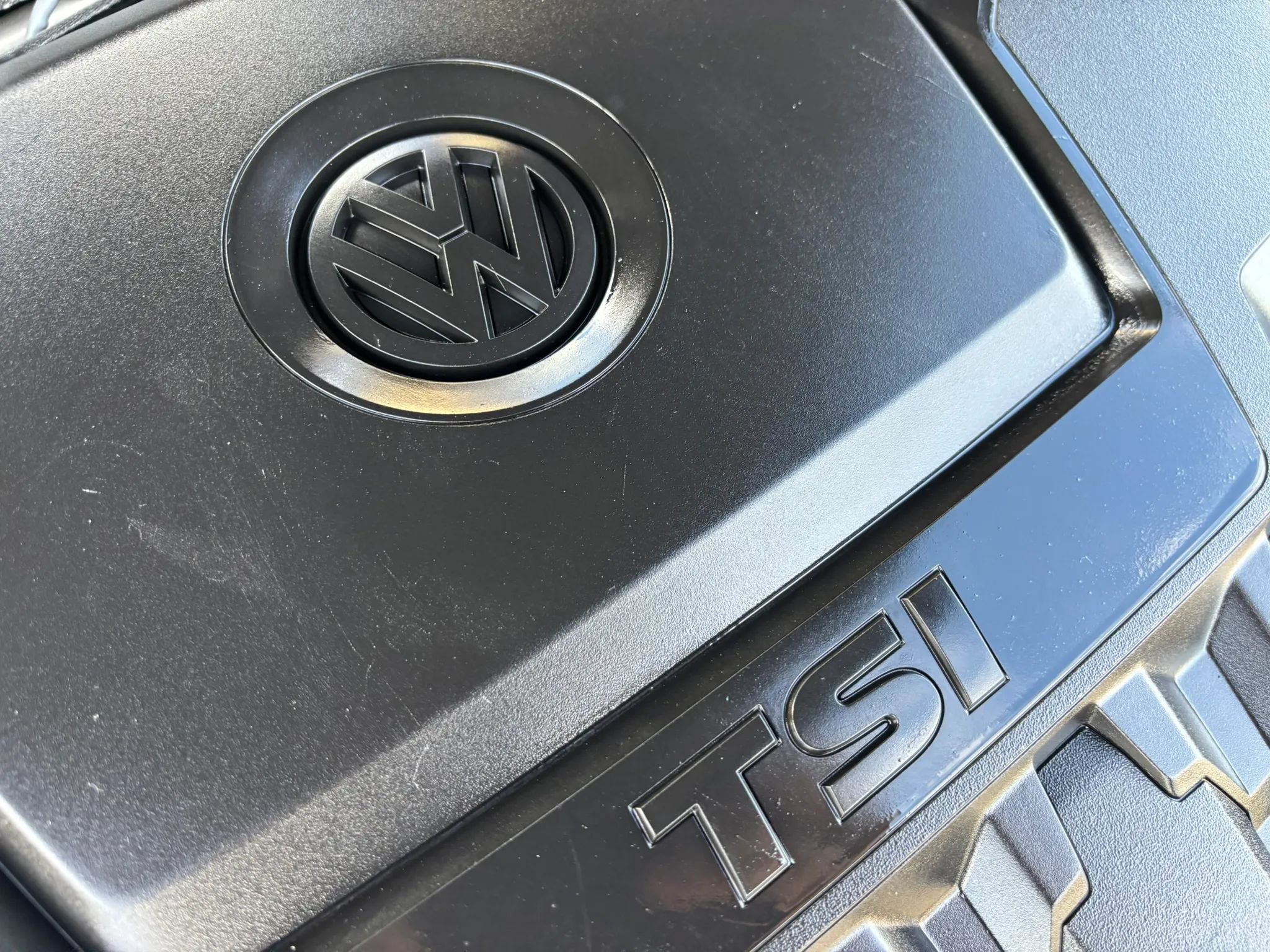 Used 2018 Volkswagen Beetle 2.0T S FWD image 56