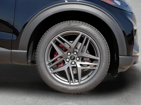 New 2026 Ford Explorer ST-Line w/ ST-Line Street Pack AWD/4WD image 7