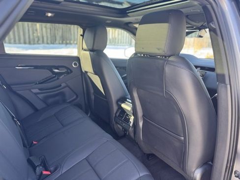 Used 2026 Land Rover Range Rover Evoque S image 15